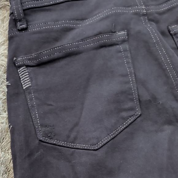 PAIGE Black Distressed Raw-Hem Skinny Jeans - Picture 3 of 5